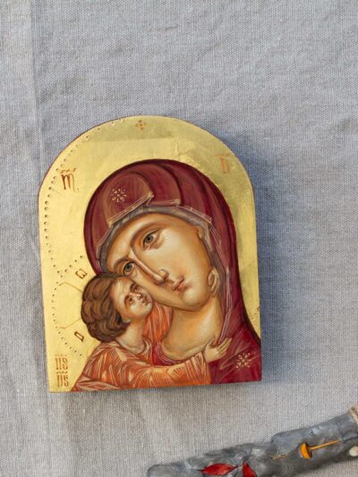 Maica domnului cu pruncul 12.15 10