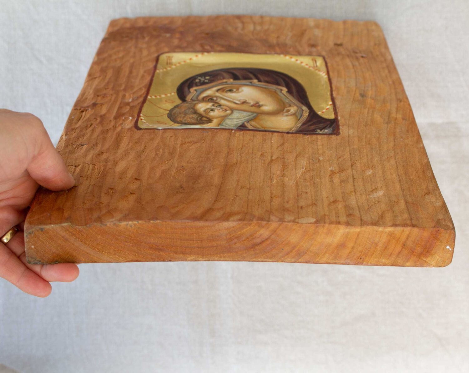 Maica domnului cu pruncul sculptat4 Maica domnului cu pruncul sculptat4